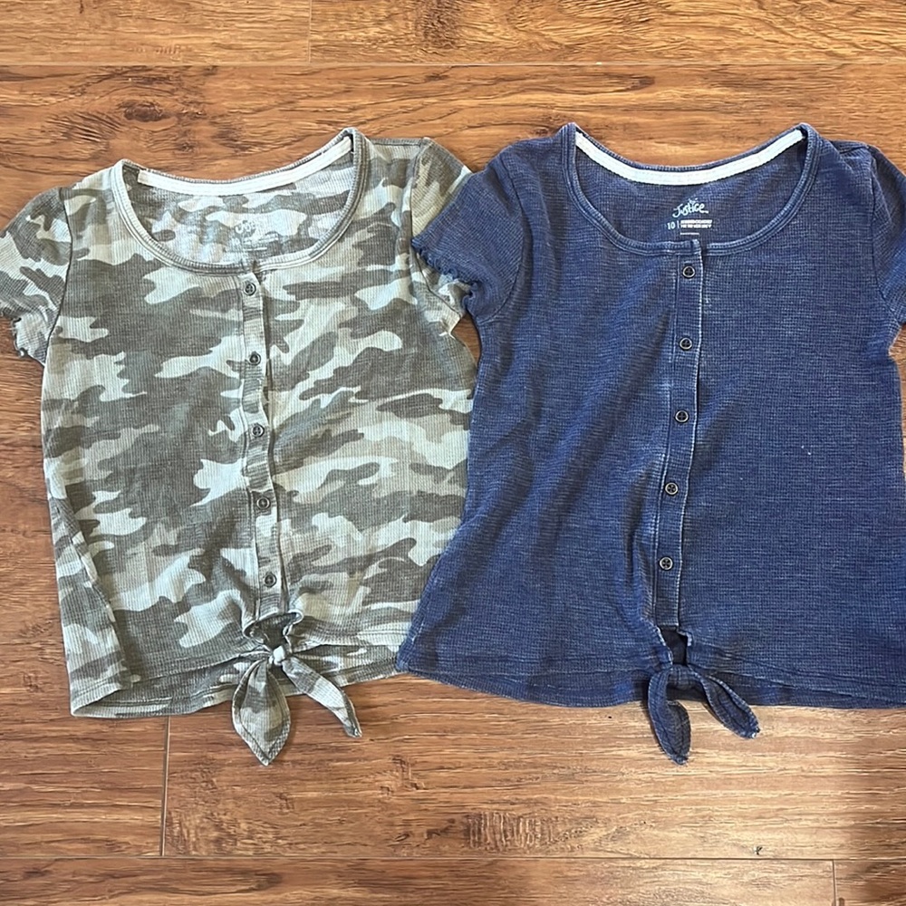 Justice shirt in great condition Justice Size 10